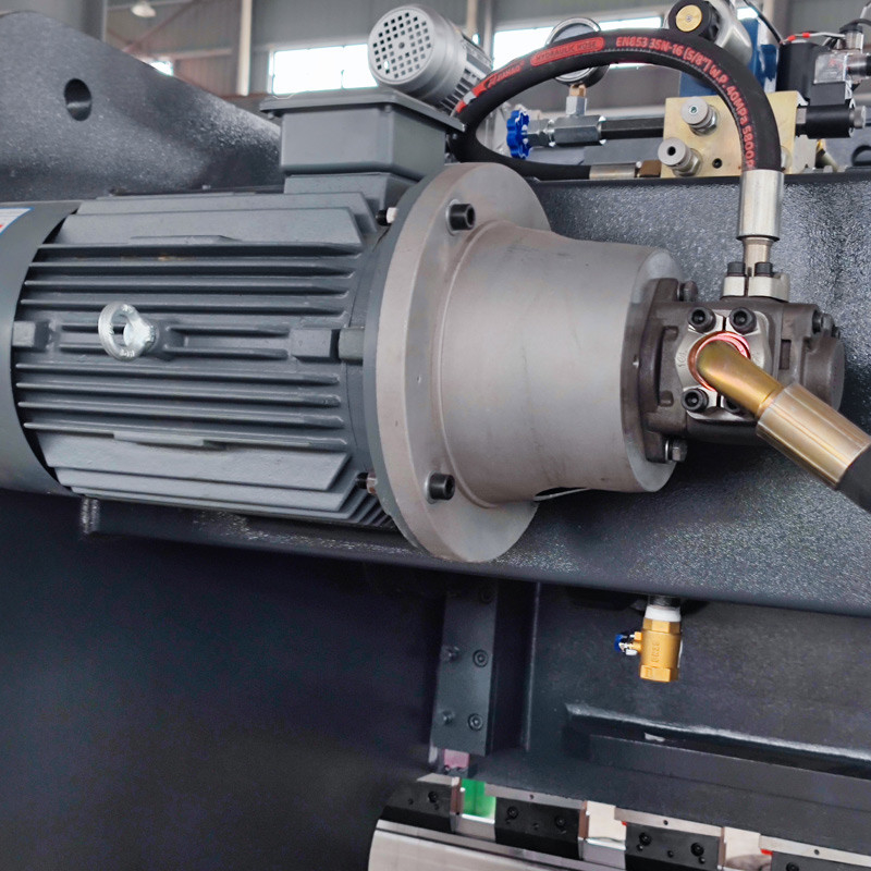 80T1600 Small Press Brake CNC Hydraulic Bending ESTUN E21 Controller 3KW