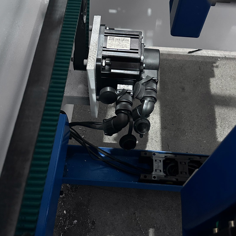 CNC Press Brake Mini Electro Hydraulic Bending Machine 40T1200mm DA53T 4+1 Axis