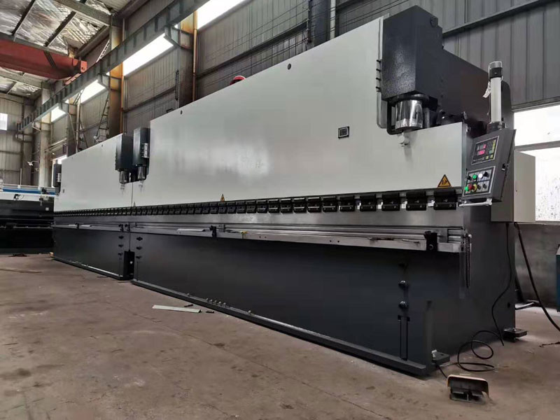 Double Linkage Bending Machine Heavy Plate Folding Angle Can Be Adjusted